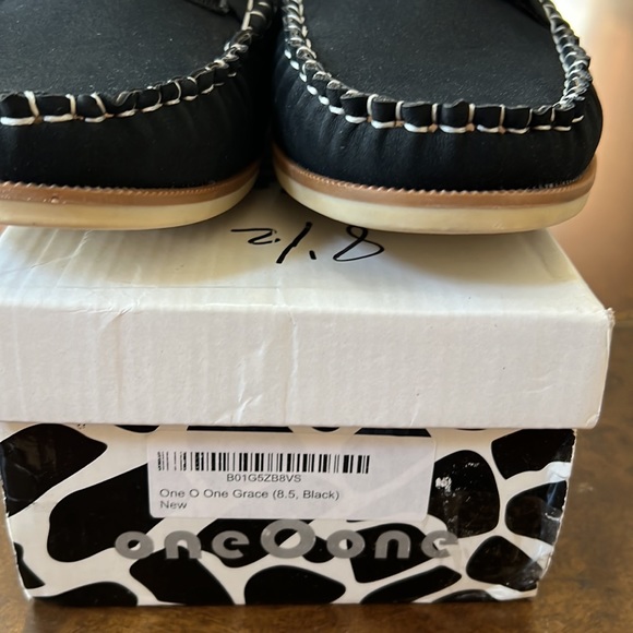 One On One ( Grace ) shoes NWT - Picture 13 of 13